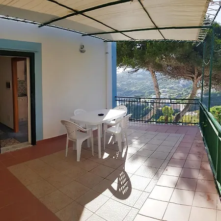 Maridea - Finestrella Apartment *